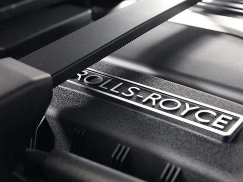 New 2026 Rolls-Royce Cullinan AWD/4WD image 28