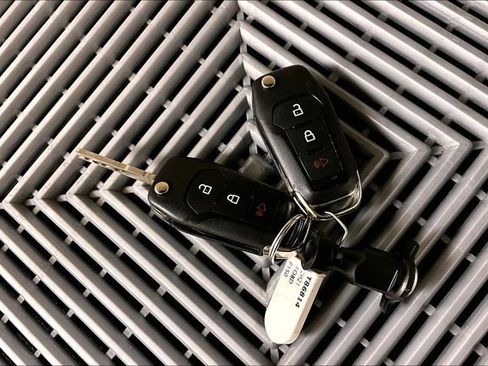 Used 2021 Ford F150 XL w/ STX Appearance Package image 12