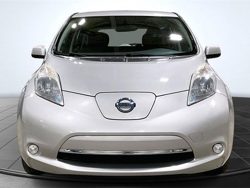 Used 2015 Nissan Leaf S w/ Charge Package image 3