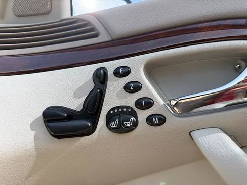 Used 2001 Mercedes-Benz S 500 image 48