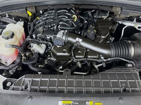 Used 2023 Jeep Grand Cherokee L Limited w/ Luxury Tech Group II image 35