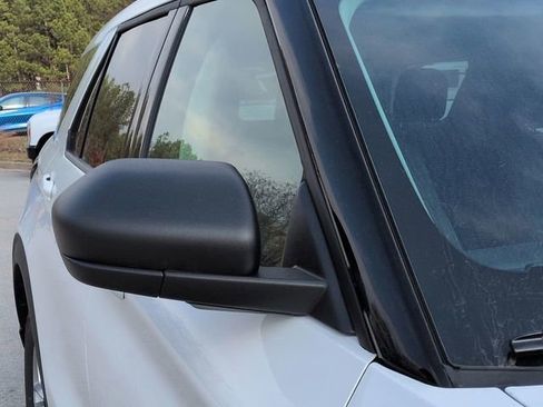 New 2026 Ford Explorer Active image 11