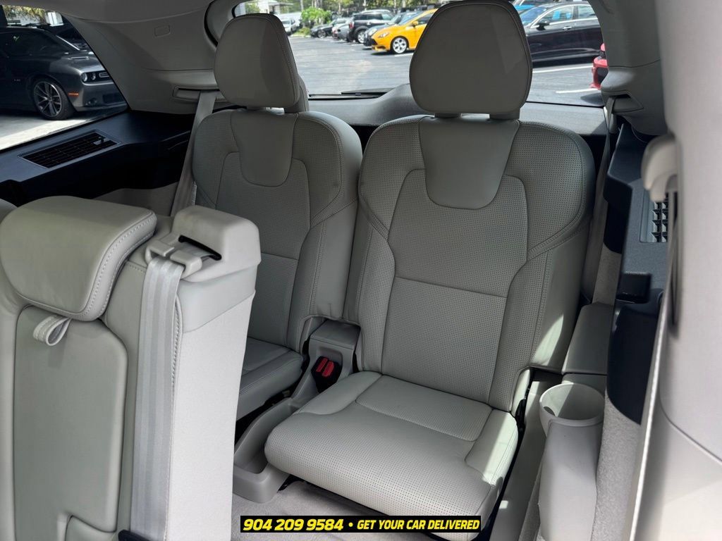 Used 2016 Volvo XC90 T6 Inscription w/ Vision Package AWD/4WD image 30