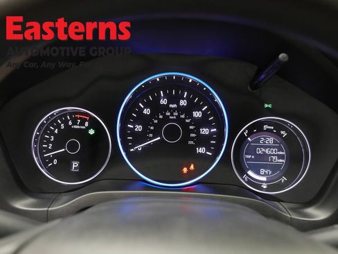 Used 2021 Honda HR-V LX image 16