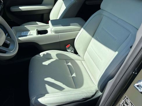 New 2026 Hyundai Santa Fe Calligraphy FWD image 15