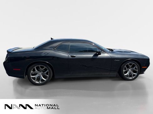 Used 2015 Dodge Challenger R/T Plus RWD image 6