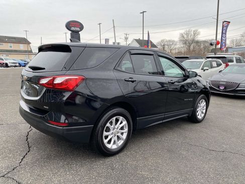 Used 2019 Chevrolet Equinox LS w/ LS Convenience Package image 7