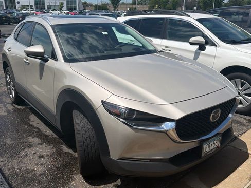 Used 2023 MAZDA CX-30 AWD 2.5 S w/ Premium Package image 3