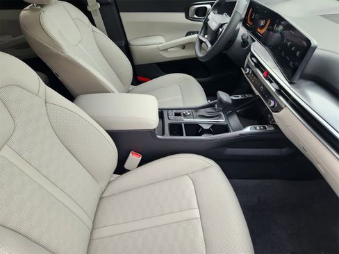 New 2026 Kia Sorento S w/ S Panoramic Sunroof Package image 13