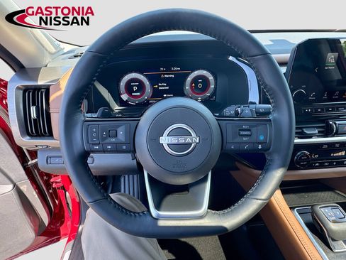 Used 2024 Nissan Pathfinder Platinum w/ Cargo Package FWD image 14