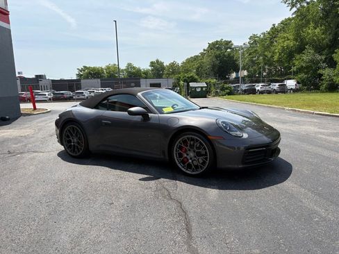 Used 2020 Porsche 911 Carrera 4S AWD/4WD image 15