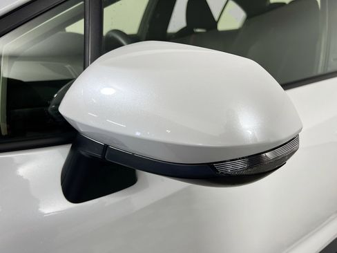 Used 2025 Toyota Corolla SE FWD image 13