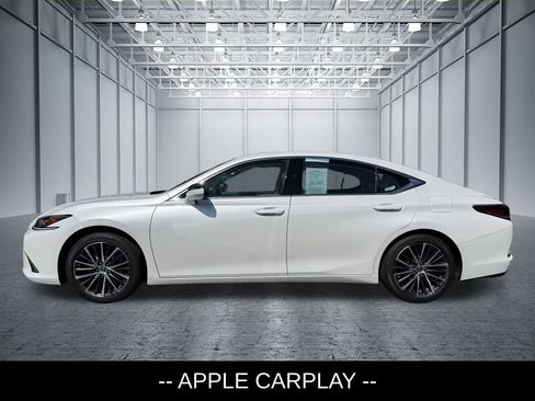 Used 2024 Lexus ES 350 w/ Premium Package FWD image 2