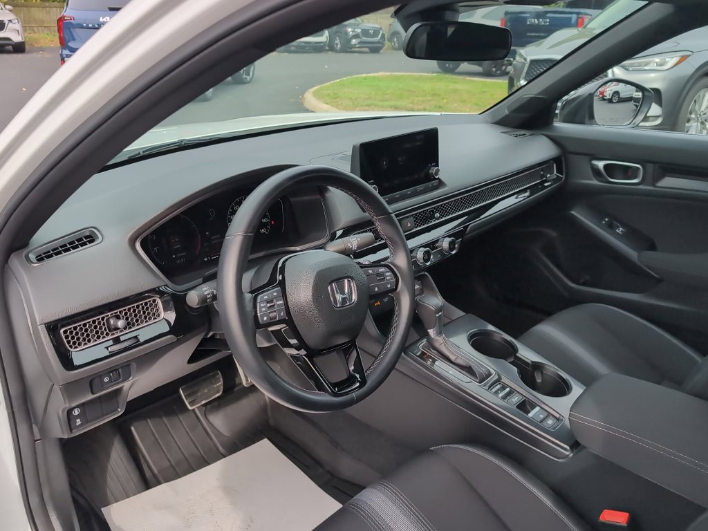 Used 2023 Honda Civic Sport image 14