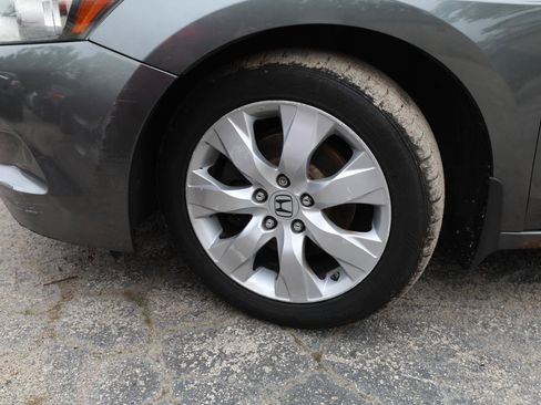 Used 2009 Honda Accord EX-L image 9