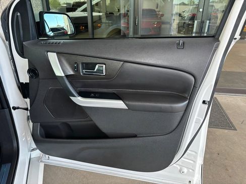 Used 2013 Ford Edge Sport w/ Driver Entry Pkg FWD image 41