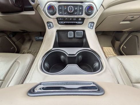 Used 2016 GMC Yukon SLT w/ Open Road Package RWD image 21