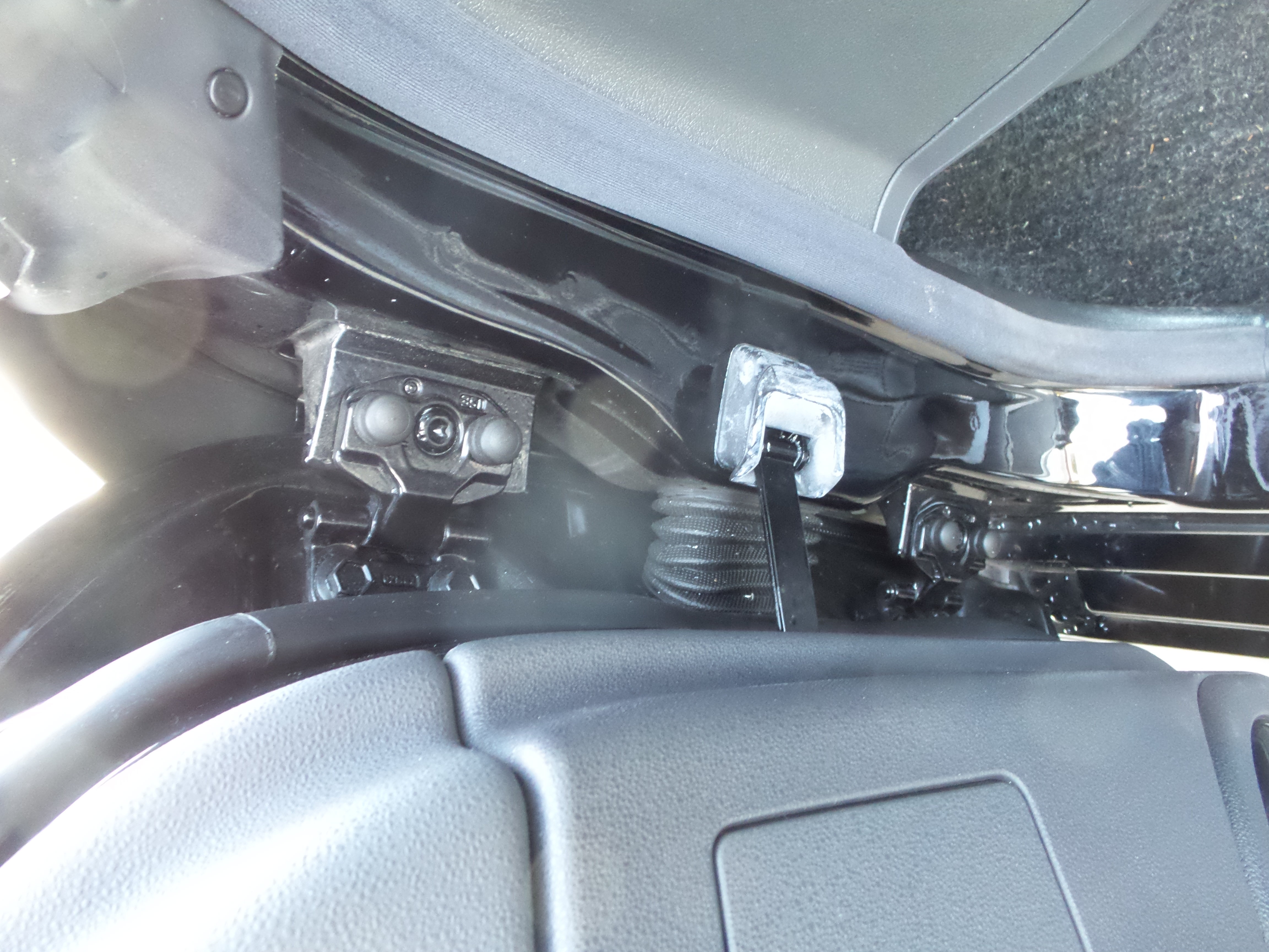 Used 2007 Chrysler Crossfire Coupe RWD image 45