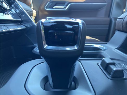 New 2026 GMC Sierra 1500 Denali AWD/4WD image 29