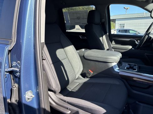 New 2025 Chevrolet Silverado 3500 LT w/ Convenience Package image 26