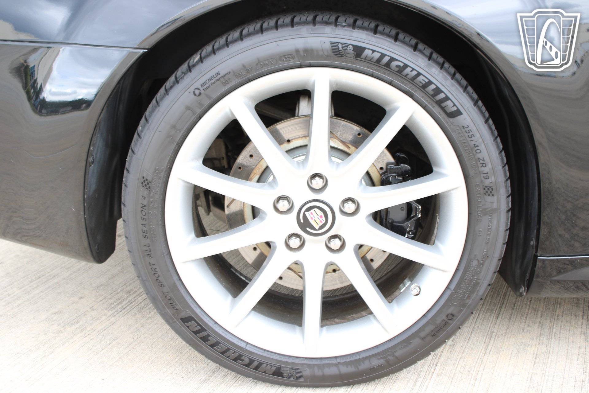 Used 2006 Cadillac XLR V RWD image 9