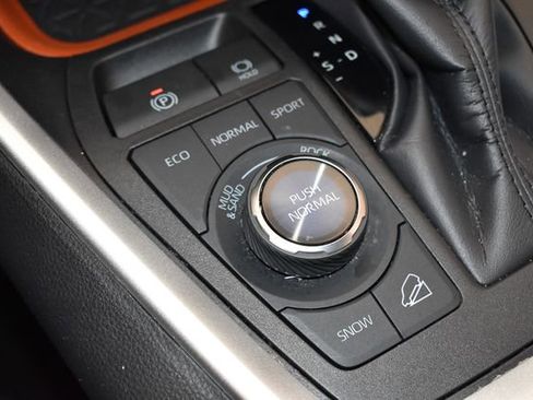 Used 2024 Toyota RAV4 Adventure AWD/4WD image 31