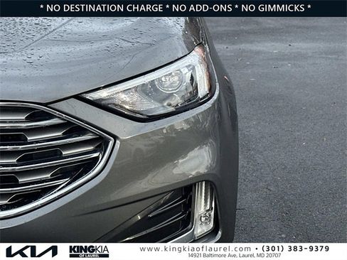 Used 2022 Ford Edge Titanium image 28