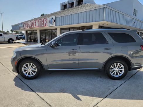 Used 2023 Dodge Durango SXT Launch Edition RWD image 2