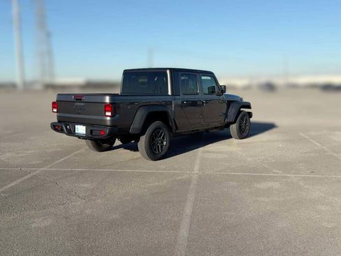 New 2026 Jeep Gladiator Sport image 12