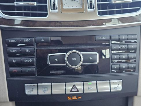 Used 2015 Mercedes-Benz E 350 4MATIC Sedan w/ Premium 1 Package image 33