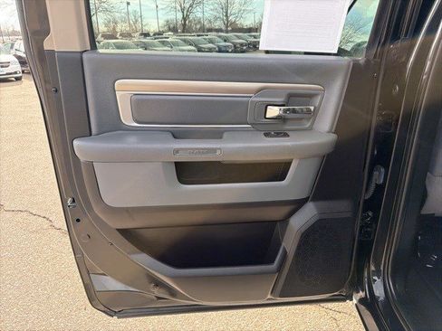 Used 2018 RAM 1500 Big Horn image 12