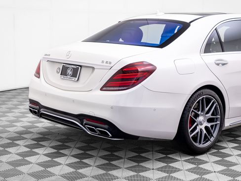 Used 2019 Mercedes-Benz S 63 AMG S 4MATIC Sedan image 45