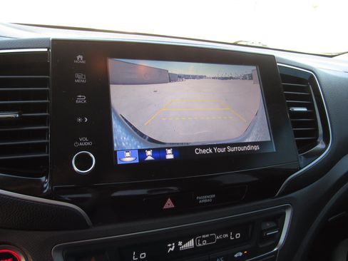 Certified 2022 Honda Ridgeline Sport image 18