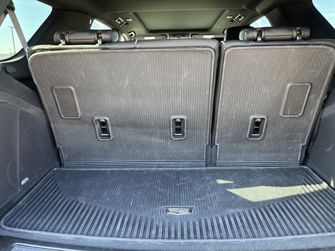 Used 2025 Cadillac Escalade Premium Luxury w/ Touring Package image 36