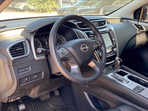 Used 2024 Nissan Murano SV w/ SV Midnight Edition Package AWD/4WD image 8