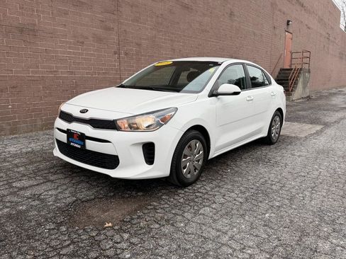 Used 2018 Kia Rio S image 1