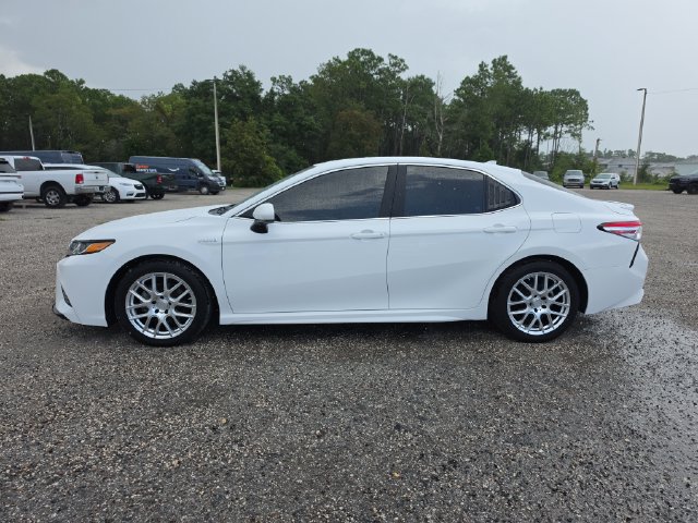 Used 2020 Toyota Camry SE FWD image 6