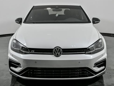 Used 2019 Volkswagen Golf 4-Door image 4