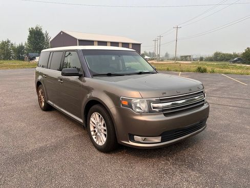 Used 2014 Ford Flex SEL w/ Equipment Group 202A AWD/4WD image 7