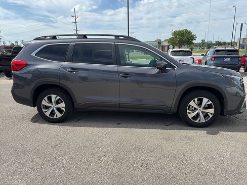 Used 2025 Subaru Ascent Premium AWD/4WD image 6