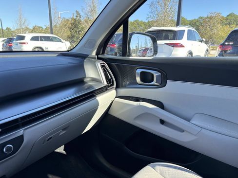 Used 2026 Kia Sorento S w/ S Panoramic Sunroof Package image 24