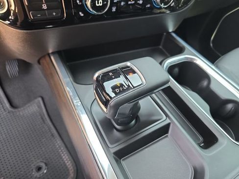 Used 2024 GMC Sierra 1500 SLT RWD image 15