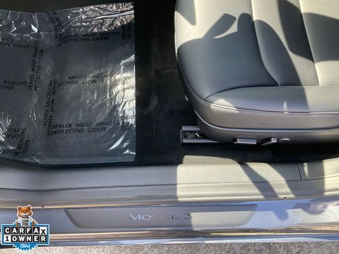Used 2023 Tesla Model 3 Standard Range image 15