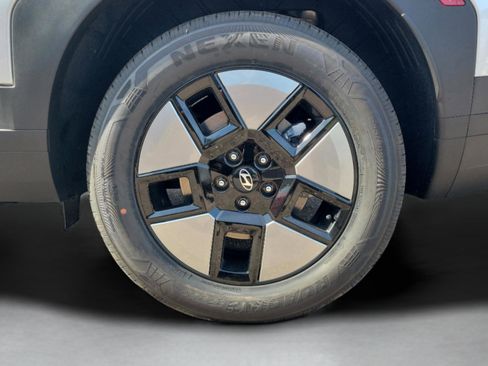 New 2026 Hyundai Santa Fe SE image 16