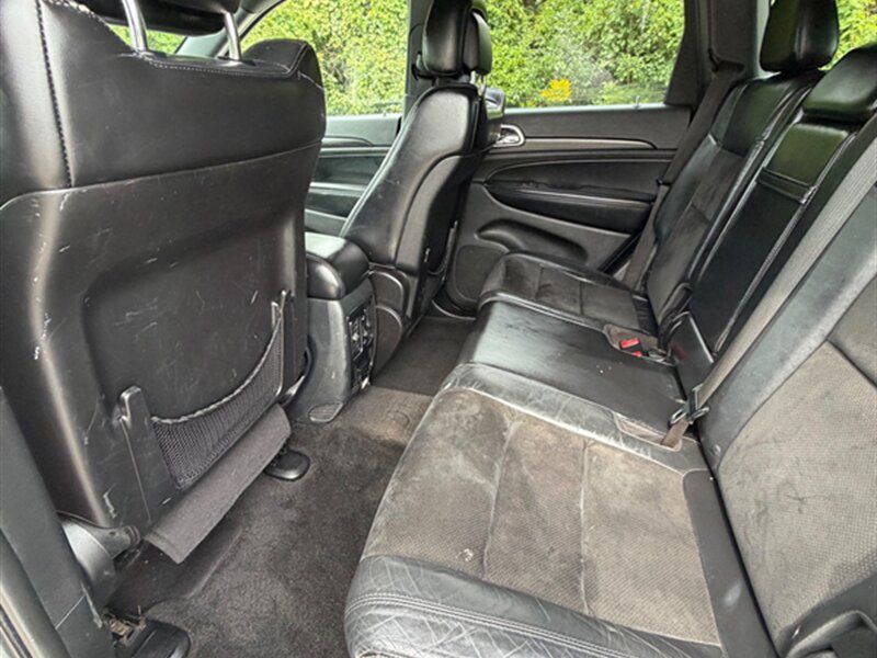 Used 2015 Jeep Grand Cherokee Altitude AWD/4WD image 19