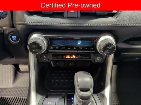 Certified 2025 Toyota RAV4 XLE AWD/4WD image 10