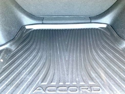 Used 2025 Honda Accord LX image 22