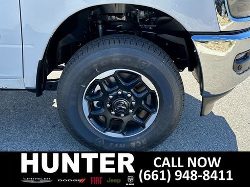 New 2026 RAM 3500 Laramie AWD/4WD image 11