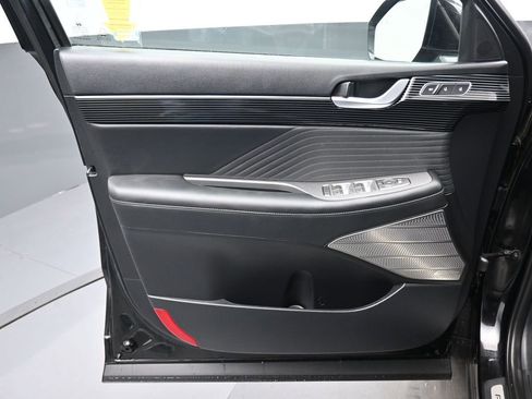 Used 2023 Hyundai Palisade Calligraphy AWD/4WD image 9