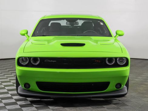 Used 2023 Dodge Challenger R/T Scat Pack RWD image 9